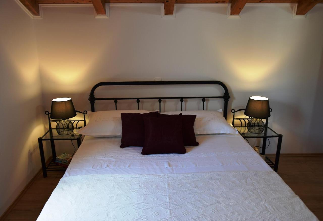 Marta II Your Holiday Home In Seget Center Trogir Kültér fotó